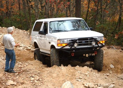 1995 Ford Bronco - Bruce to the rescue