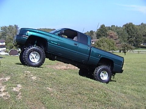 1998 Dodge 2500 photo