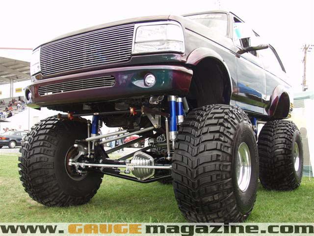 1994 Ford Bronco in 2004
