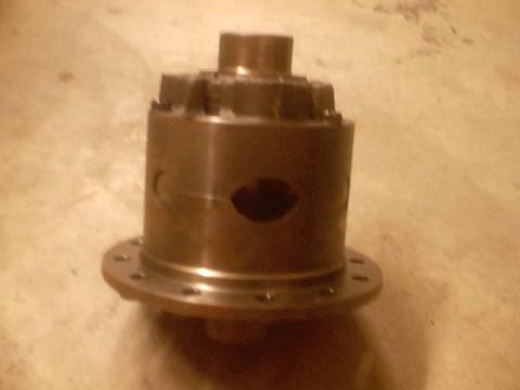1989 Ford Bronco - A differential carrier part is shown in this image, not a 1989 Ford Bronco.