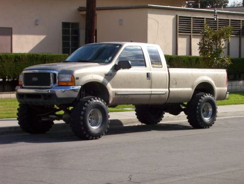 2000 Ford F-450 - My Super Duty with a 8 inch lift now with 40 inch tires and it does not rub!!