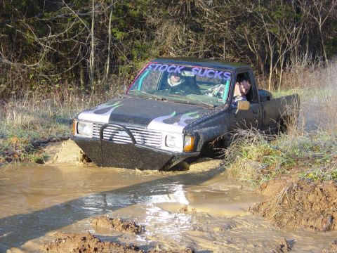 1974 Ford Bronco - Cliff's Fordota going through the deep stuff