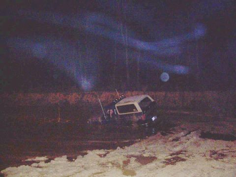 1989 Ford Bronco - Oops the Bronco got stuck!!!(It took a Bulldozer to get me out)
