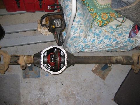 1982 Ford Bronco - The donor Diff. Supposed to be a 79 F150 D44. It has 2&3/4" diameter Tubes, solid to the Knuckles, not welded under the radius arm attachme…