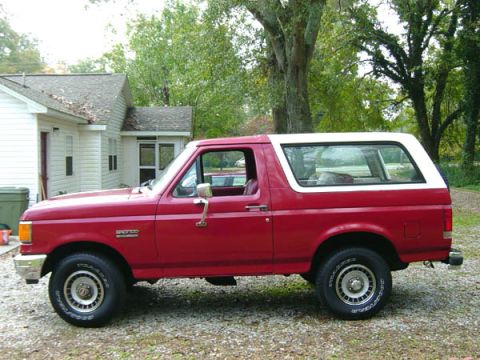 1988 Ford Bronco - Drivers side shot as it is now