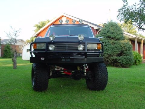 1990 Ford Bronco - Heres my ARB bull bar with fog lights. Solid!