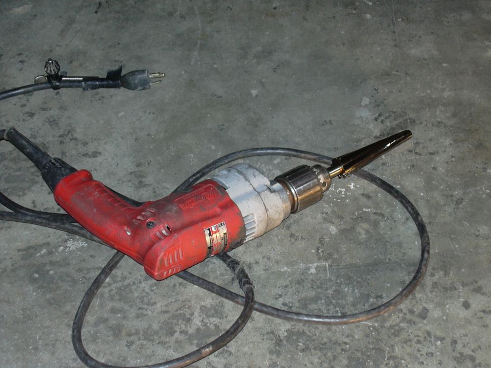 Reamer for knuckle under and new tie rod ends.