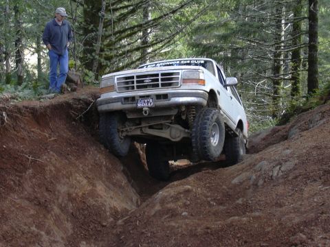 1991 Ford Bronco - Alvie, not letting Tim have all of the glory, on Can Opener