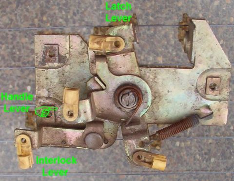 1983 Ford Bronco - The white plastic rod clips indicate the direction of each rod. Top of tailgate is top of photo. Left of photo is passenger (right) side of…
