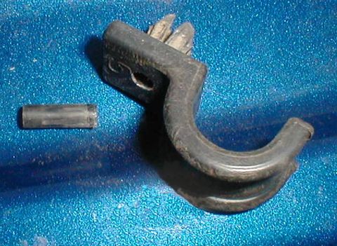 1983 Ford Bronco - With the center pin out, the clip compresses, and can be pulled out of its hole. [url=https://www.supermotors.net/vehicles/registry/media/1…