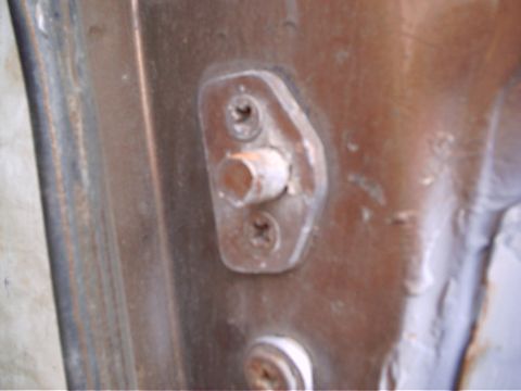 1983 Ford Bronco - '78-82 Broncos used this type of strike bolt, and a different latch from '83-96. They are not interchangeable. [url=https://www.supermotors…