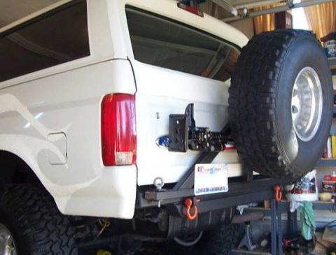 1995 Ford Bronco - stock tailights now