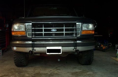 1995 Ford Bronco - Purchased from another Big Bronco owner in the Portland area, a.k.a. The Juice. I mounted up the Smitty Built grill guard last weekend. Thi…