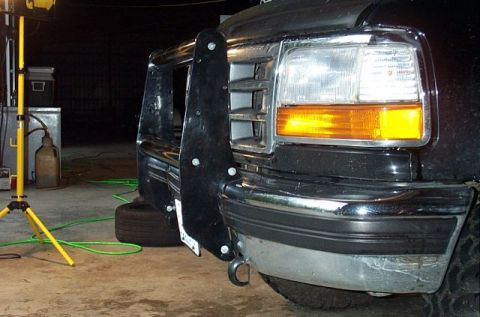 1995 Ford Bronco - Looks kinda funny without a set a lights but those will be coming soon.