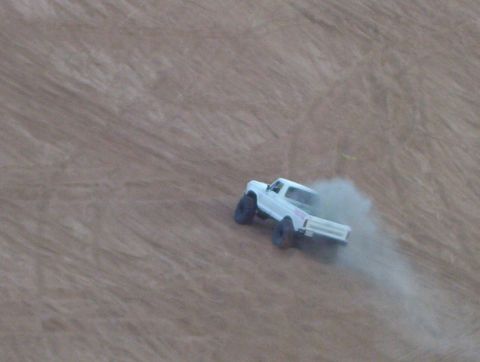 2000 Ford F-450 - Mike giving that steep hill a shot