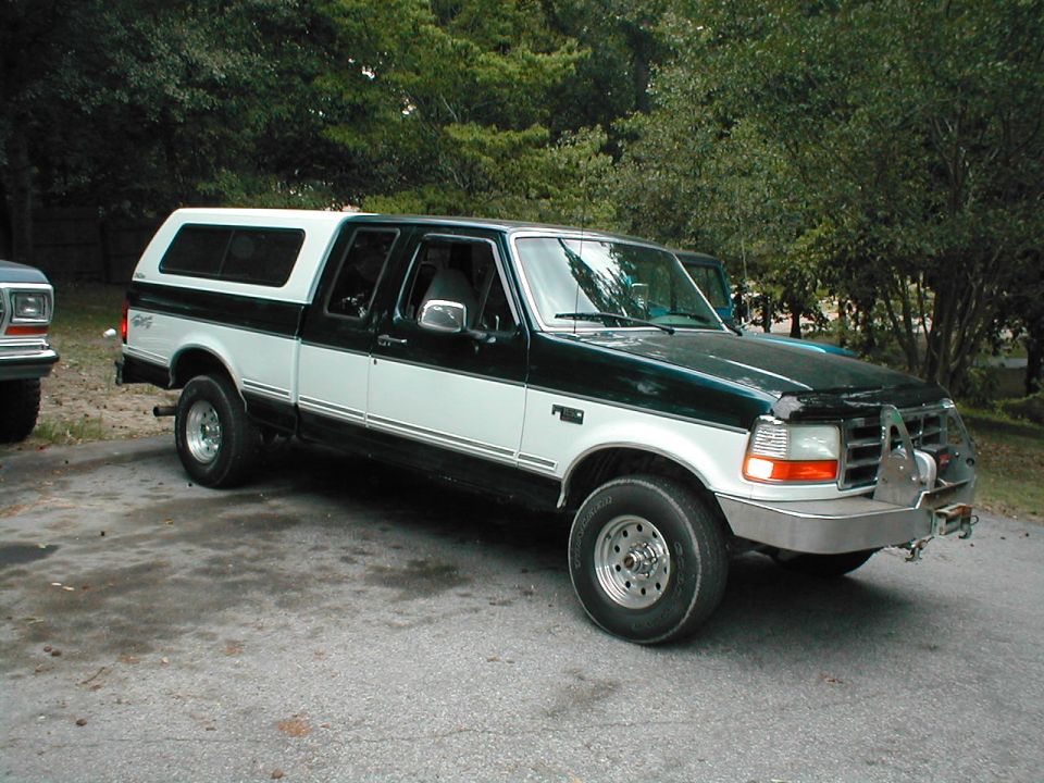 1995 Ford F-150 “Mean Green”