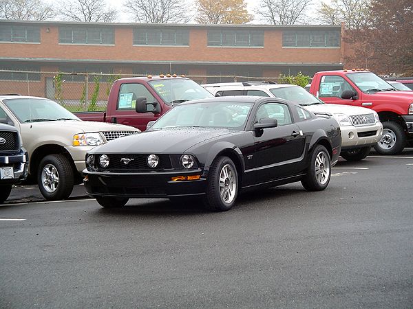 Black 2005 Ford Mustang GT parked in lot