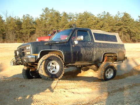 1994 Ford Bronco - This heavily modified SUV is ready for some off-road action, with a snorkel and lifted suspension.