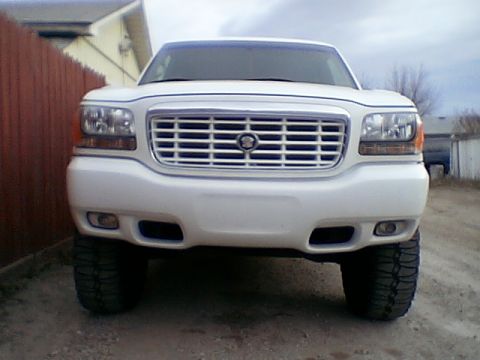 1999 Cadillac Escalade - Tall Cadi!