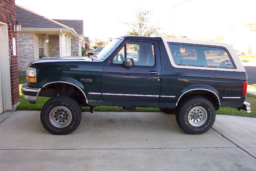 Here's what you get when you put 4" of lift in the front and none in the rear.