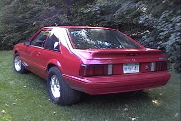 1990 Ford Mustang photo