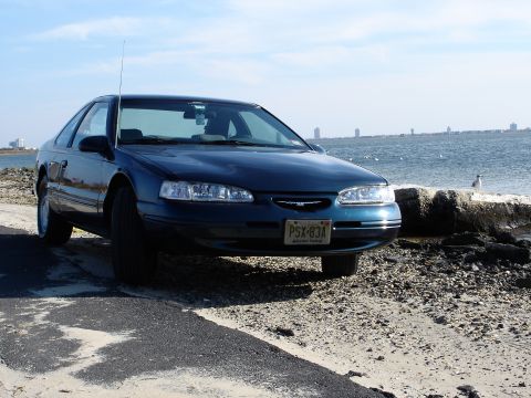 1996 Ford Thunderbird photo