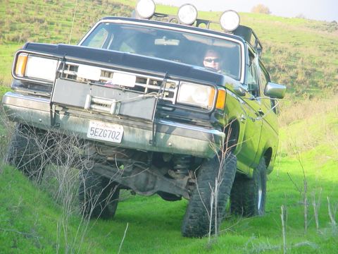 1988 Ford Bronco - This 1983 Ford Bronco is equipped for off-road adventures.
