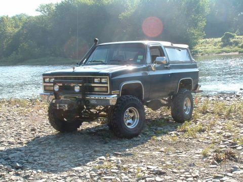 1989 Chevrolet Blazer photo