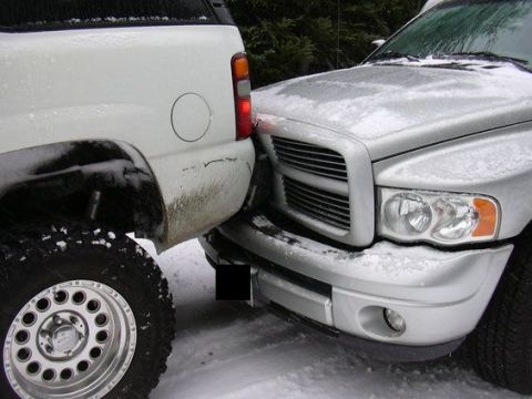 1995 Ford Bronco - Very few vehicles were spared sheet metal damage on this run.