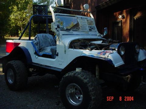 1976 Jeep CJ7 - A little paint, masking and body work