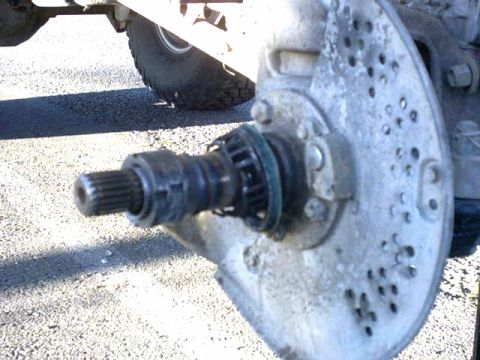 1995 Ford Bronco - Bearings seized up and toasted the spindle
