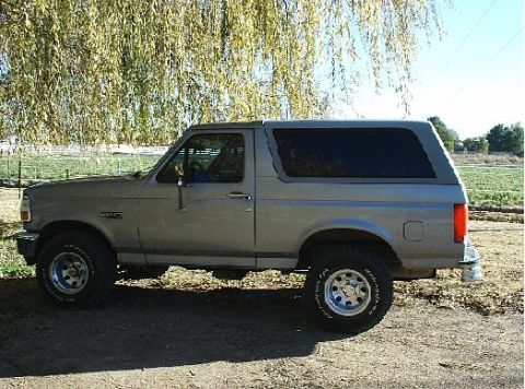 1995 Ford Bronco photo