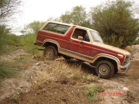 1985 Ford Bronco - POSER