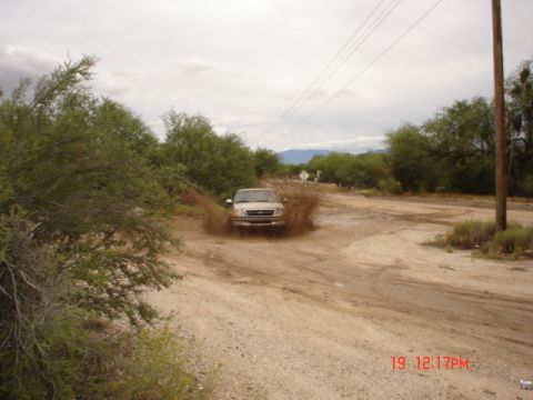 1985 Ford Bronco - MY BUDDY DOUG'S F150 PLAYIN IN THE MUD.