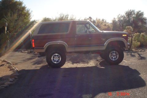 1985 Ford Bronco photo