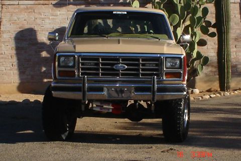 1985 Ford Bronco photo