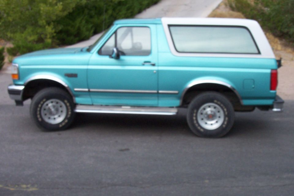 1994 Ford Bronco “Green Beast”