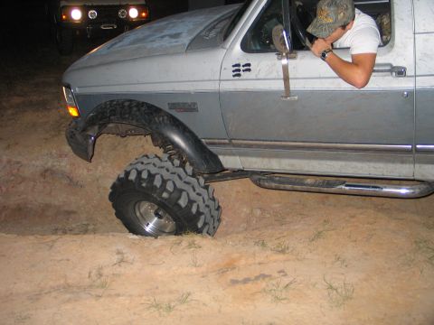 1992 Ford Bronco - droppin' in