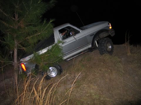 1992 Ford Bronco - side view