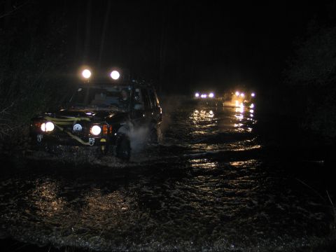 1992 Ford Bronco - friend mike coming out of a deep hole
