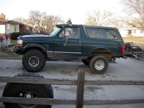 1995 Ford Bronco - Got Lopsided?