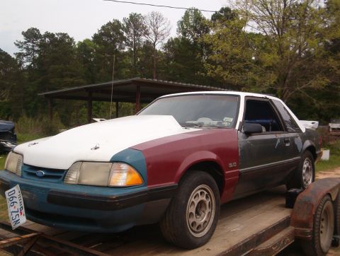 1989 Ford Mustang photo
