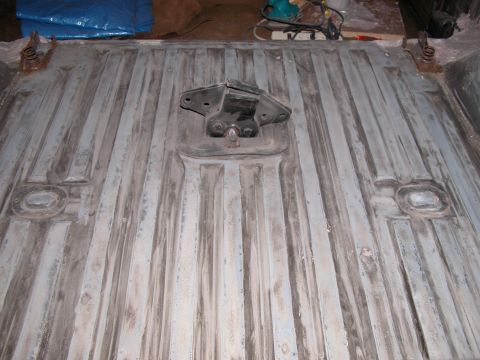 1989 Ford Bronco - bed all sanded ready to be lined