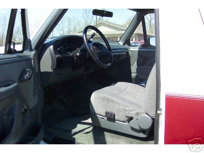 1993 Ford Bronco photo