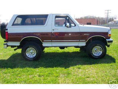 1993 Ford Bronco photo