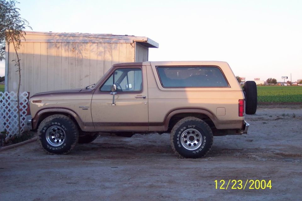 1985 Ford Bronco “Buckin Fronco”