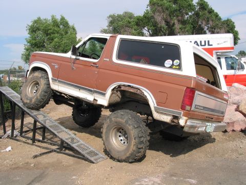 1981 Ford Bronco - Flex with wristed arm unpinned