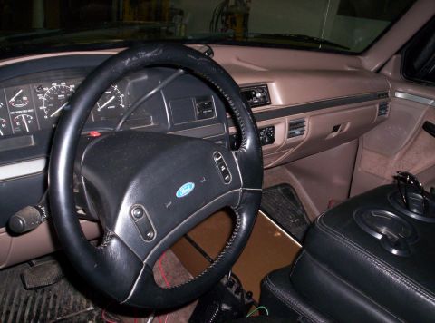 1993 Ford Bronco - Original wheel