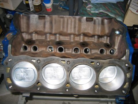 1992 Ford Bronco - Still need cam, lifters and timing chain.