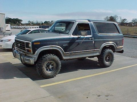 1982 Ford Bronco photo